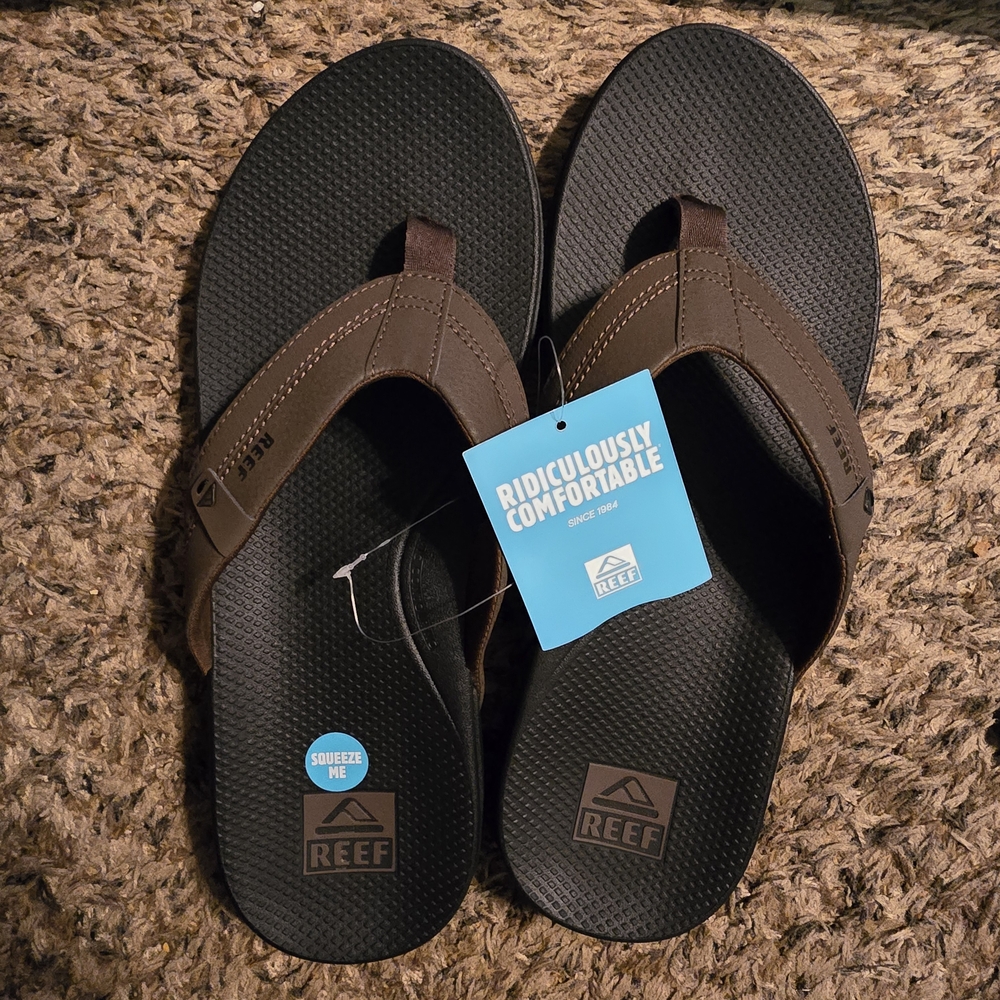 Reef Men's Dark Brown Flip-Flops